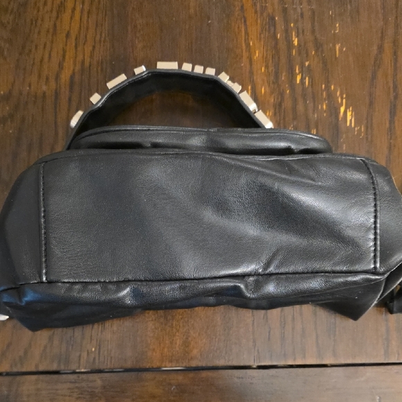 Steve Madden Black Shoulder Bag with Silver Accents - Picture 4 of 7